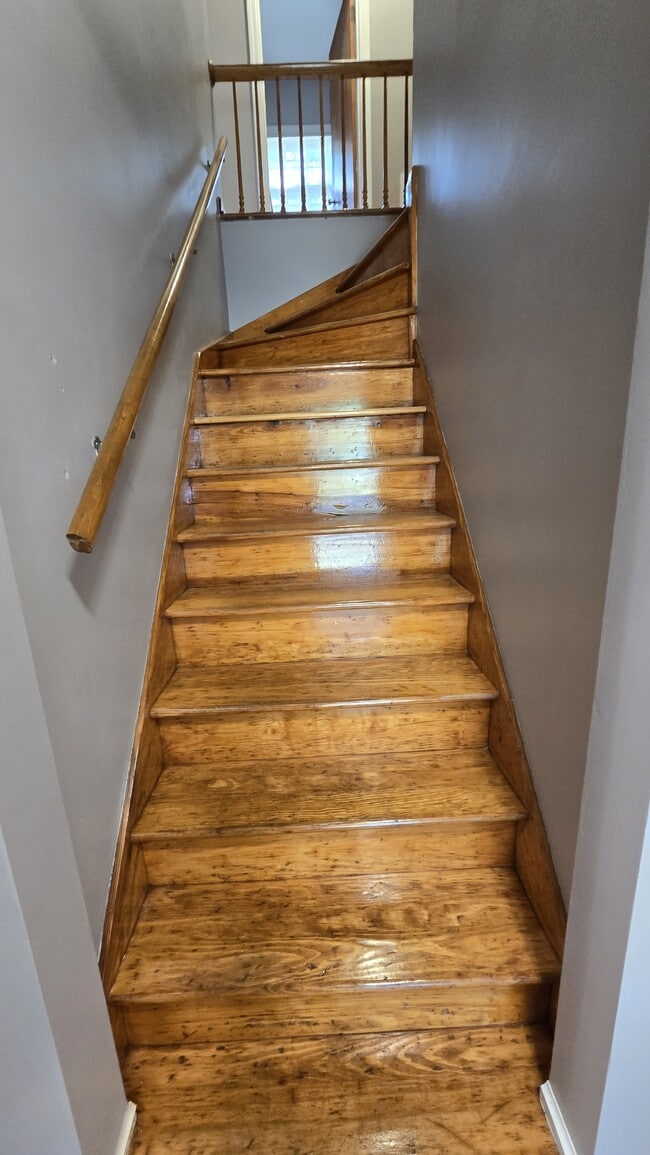 Building Photo - 3109 Beecher Rd