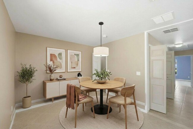 Building Photo - 1707 SE Manth Ln