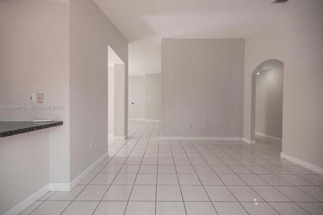 Building Photo - 1065 NW 131st Ave