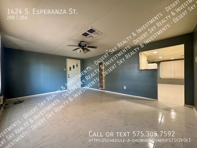 Building Photo - 1424 S Esperanza St