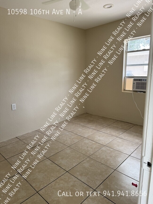 Building Photo - 10598 106th Ave N