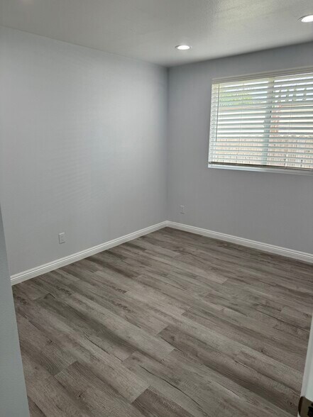 1st bedroom - 1363 Hudspeth St