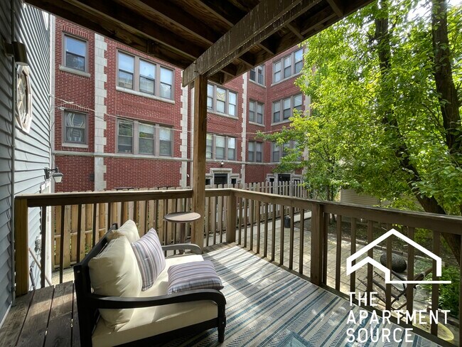 Building Photo - 3130 N Kimball Ave