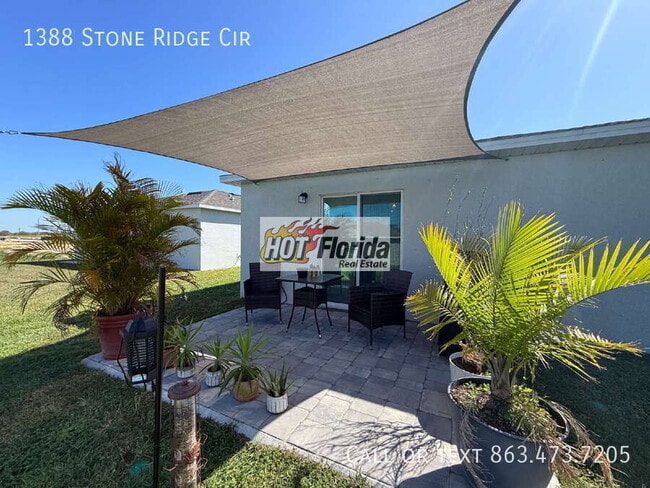 Building Photo - 1388 Stone Ridge Cir