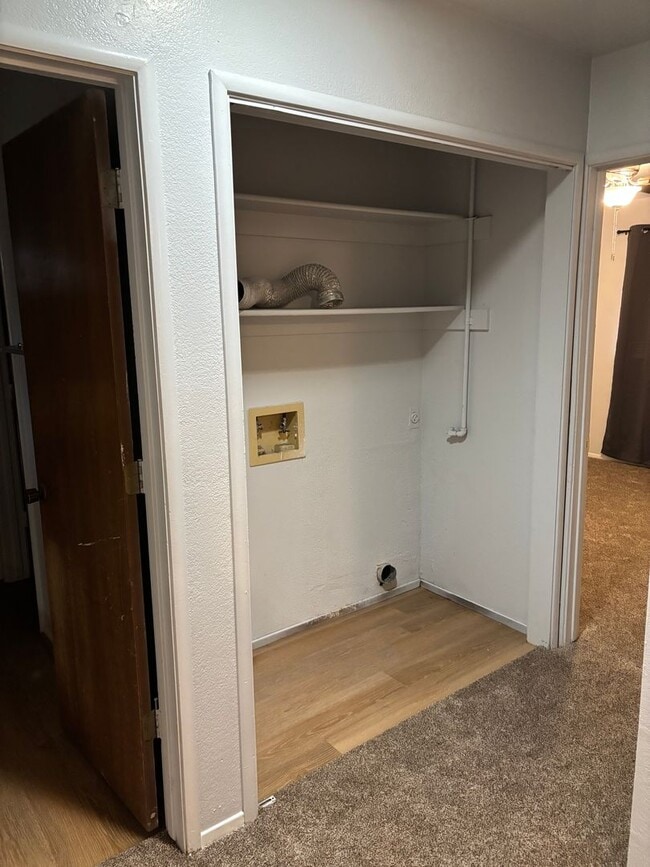 Building Photo - 3 B/R 2 BA Beautiful Home in Yuba City- AVAILABLE NOW!