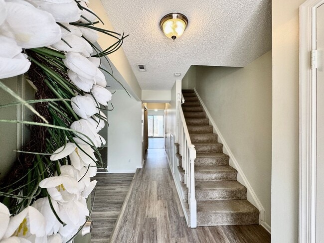 Building Photo - READY NOW!! Fenced Patio - Pet Friendly - Over 1,500 Square Feet!!