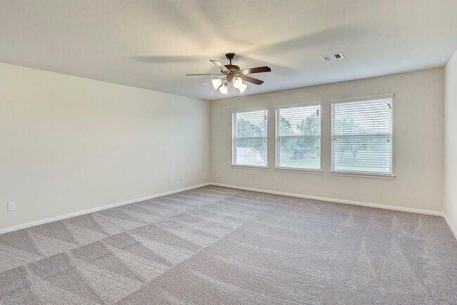 Building Photo - 2931 Oakdale Landing Ct