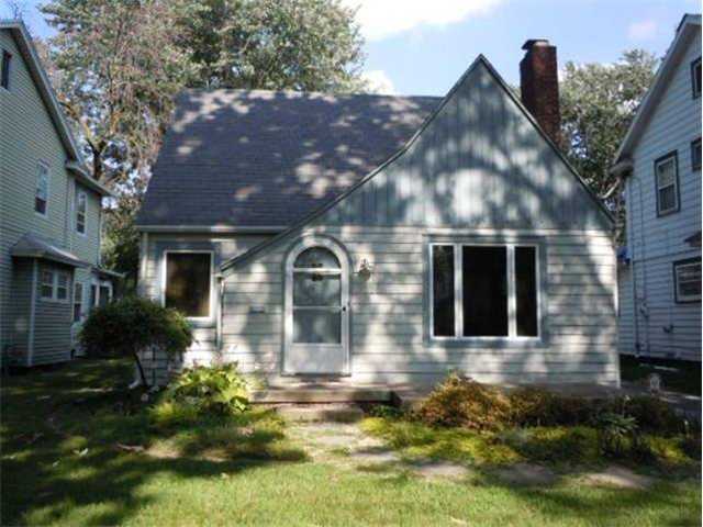 Entrance - 3532 Rushland Ave