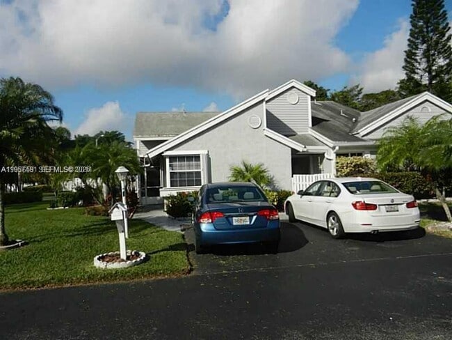 Building Photo - 1091 SW 110th Terrace