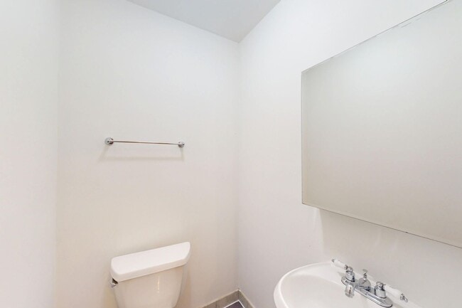 Floorplan - 5532 S. Kimbark Avenue