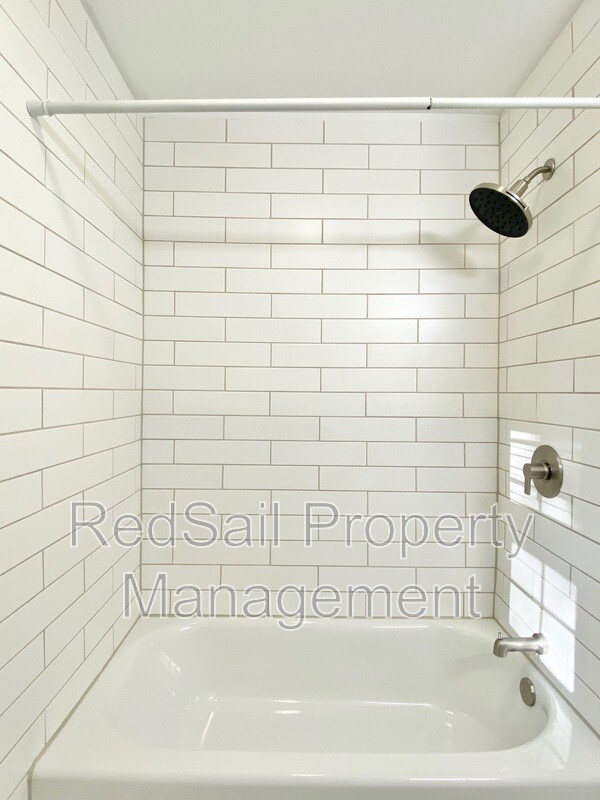 Building Photo - 801 Wormley Creek Dr