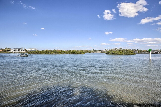 Building Photo - 6265 Midnight Pass Rd