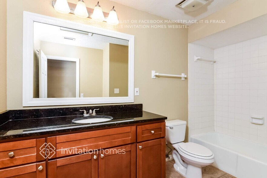 Building Photo - 5208 Cumberland Dr