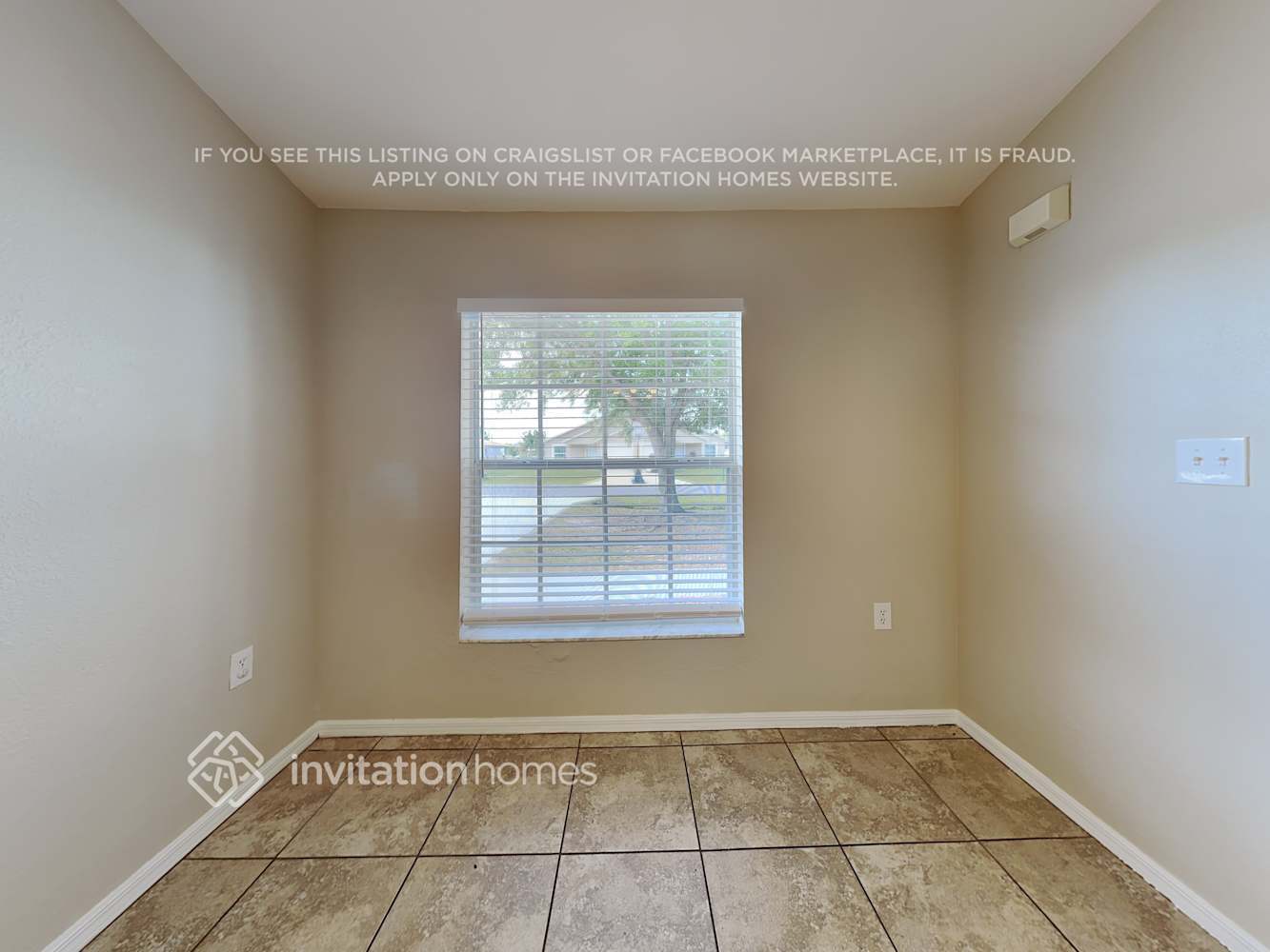 Building Photo - 513 Blackbird Ln