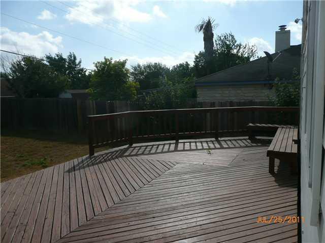 Building Photo - 810 Minturn Ln
