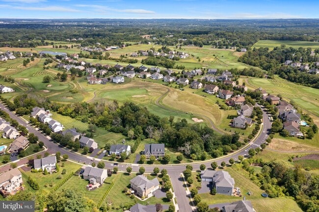 Building Photo - 921 Putting Green Cir
