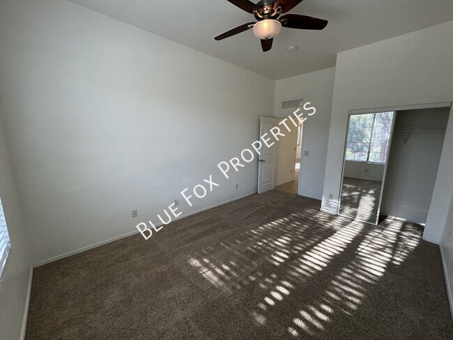 Building Photo - 1194 W Rodriguez Rd