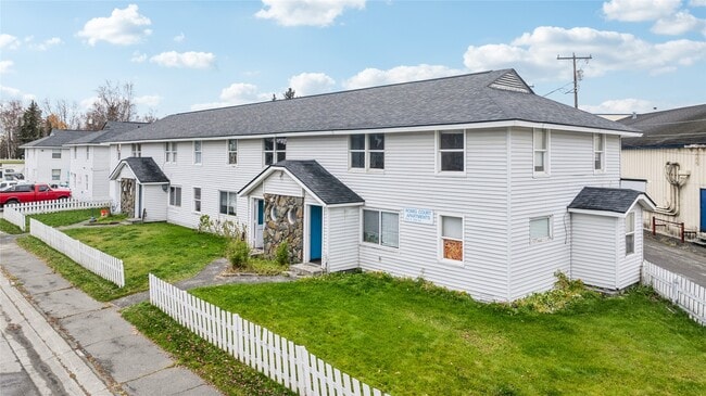 Building Photo - 1303 W 23rd Ave