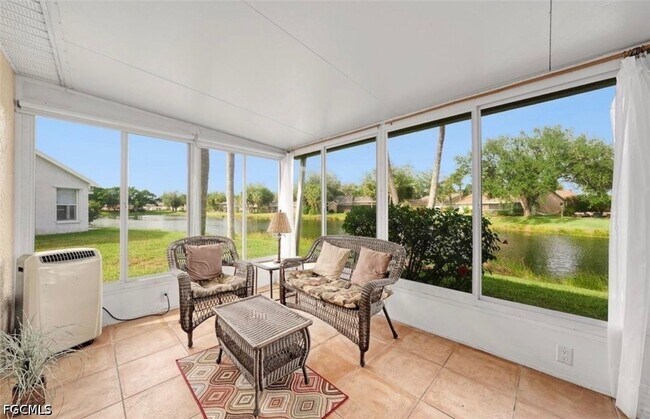 Building Photo - 9120 Greenleaf Ct