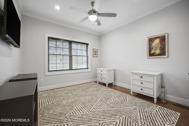 Building Photo - 28 Rector Pl