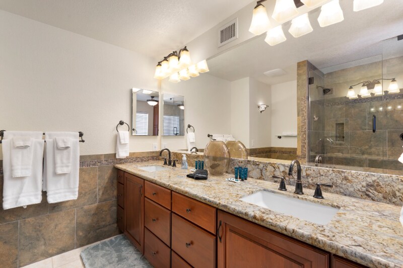 Building Photo - 16023 N 58th Way
