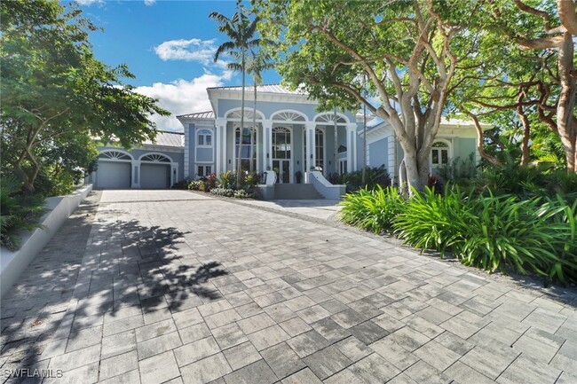 Primary Photo - 1180 Blue Hill Creek Dr