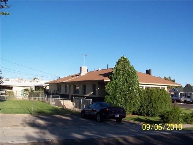 Building Photo - 191 N 100 W St