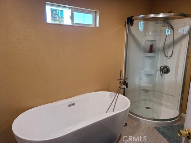 Building Photo - 11685 Holmes Ave