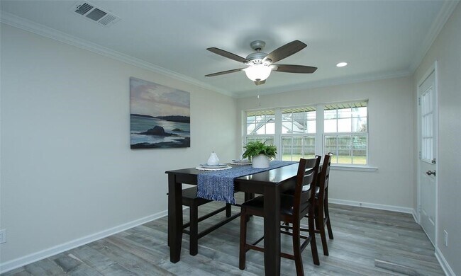 Building Photo - 8741 Blankenship Dr