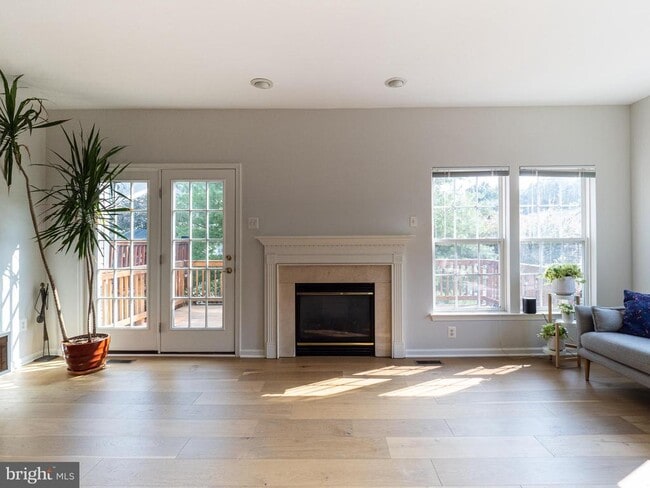 Building Photo - 13001 Vaden Terrace