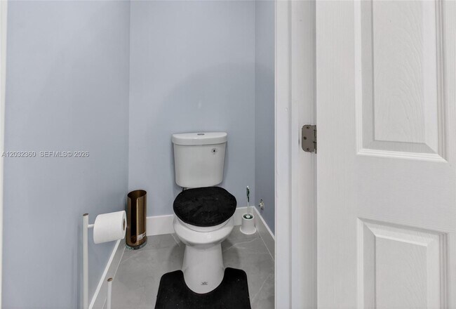 Building Photo - 2167 SW 176th Terrace