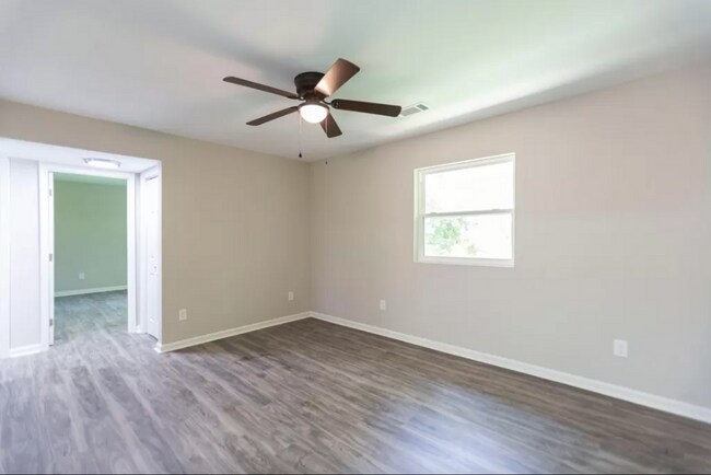 Building Photo - 199 Troy Street