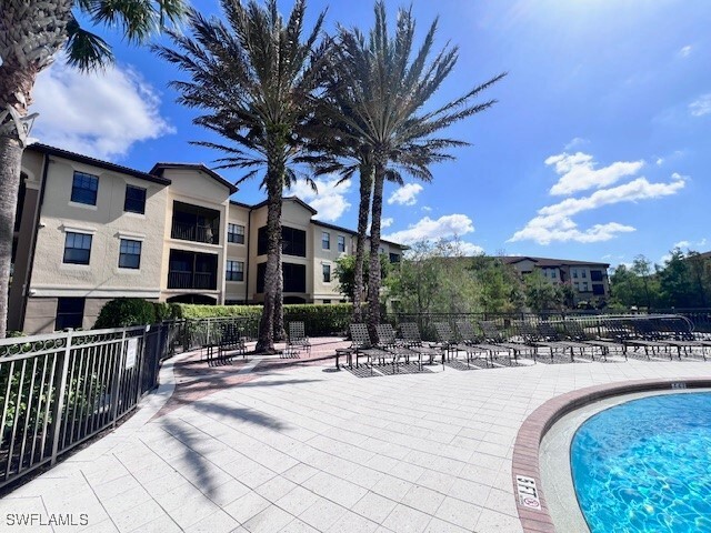 Building Photo - 12920 Positano Cir