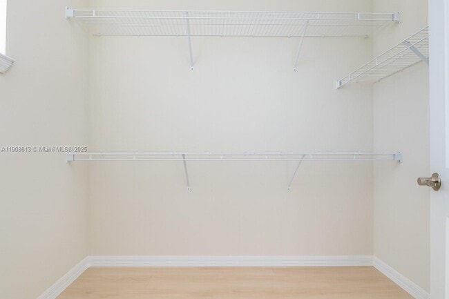 Building Photo - 3932 Long Leaf Ln