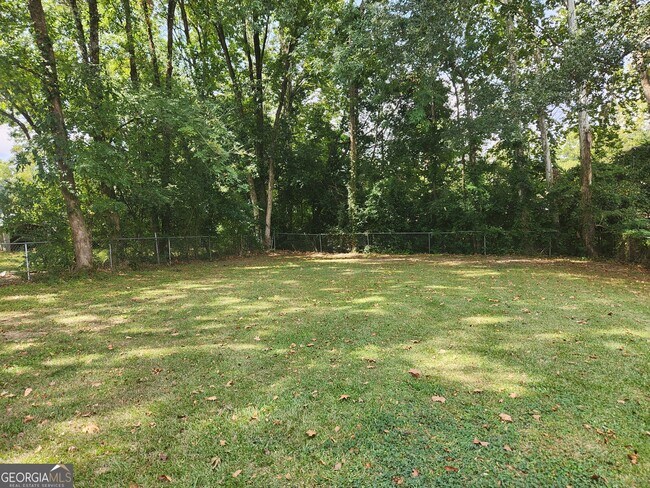 Building Photo - 8121 Maudie Ln