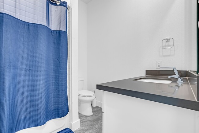 Building Photo - 2523 Quickstep Ct