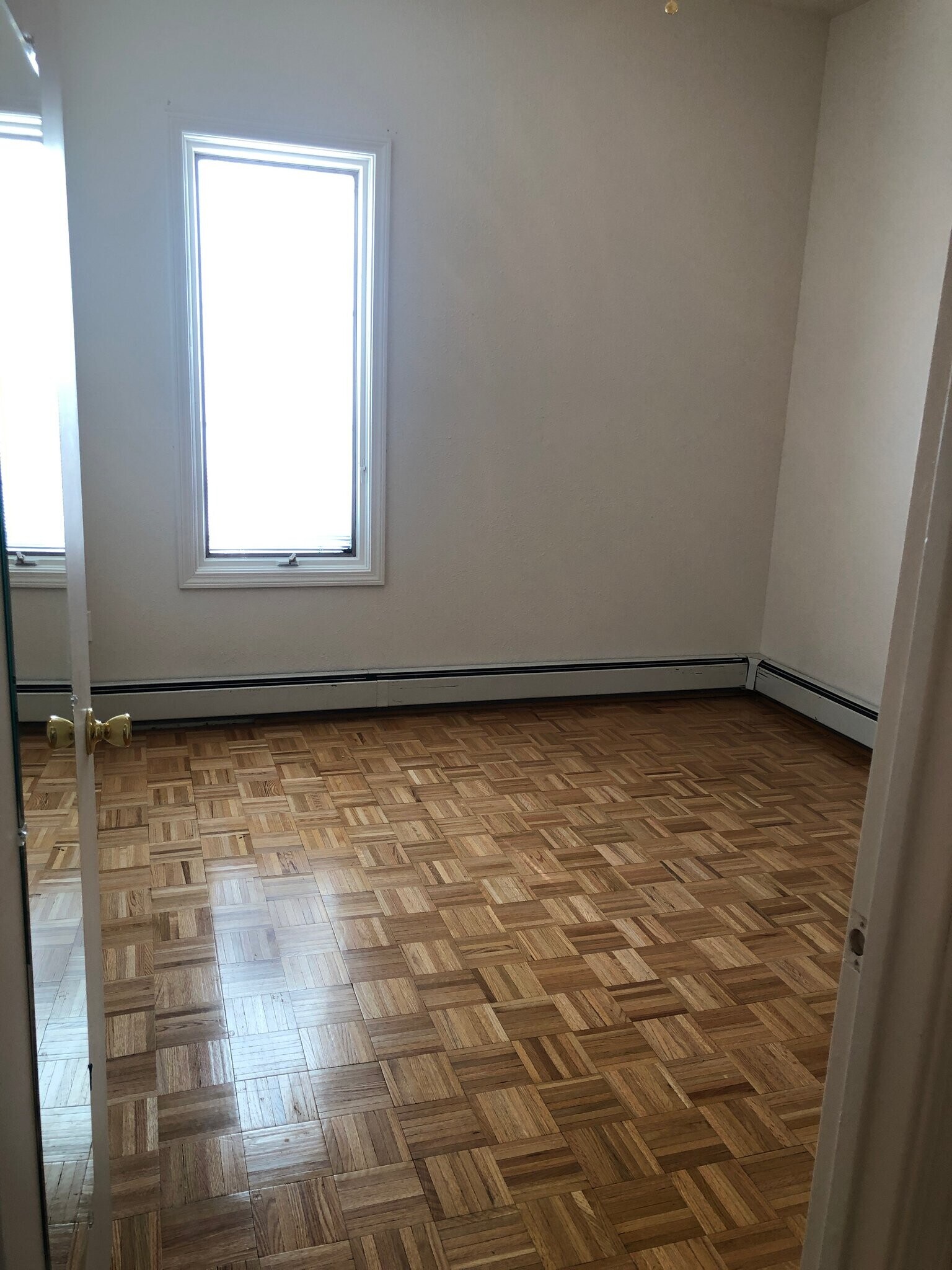 Building Photo - 1020 S College Ave