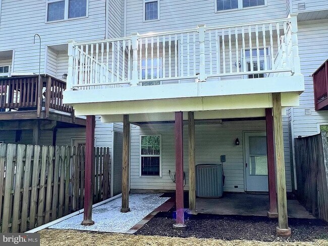 Building Photo - 439 Amelanchier Ct