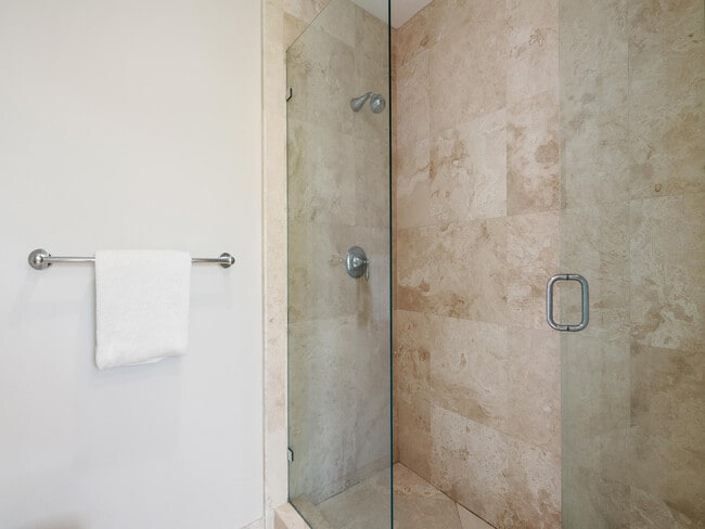 Building Photo - 444 Hendricks Isle