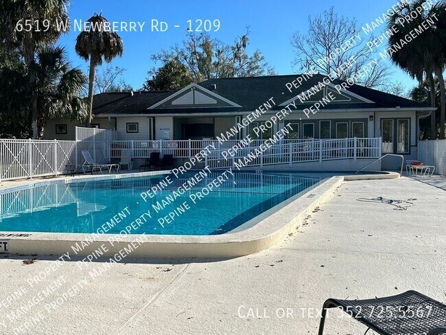 Building Photo - 6519 W Newberry Rd