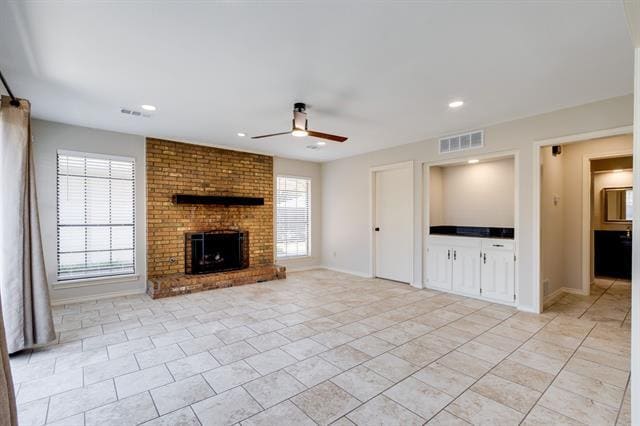 Building Photo - 3916 San Mateo Dr