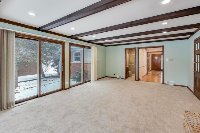 Building Photo - 12111 68th Ct