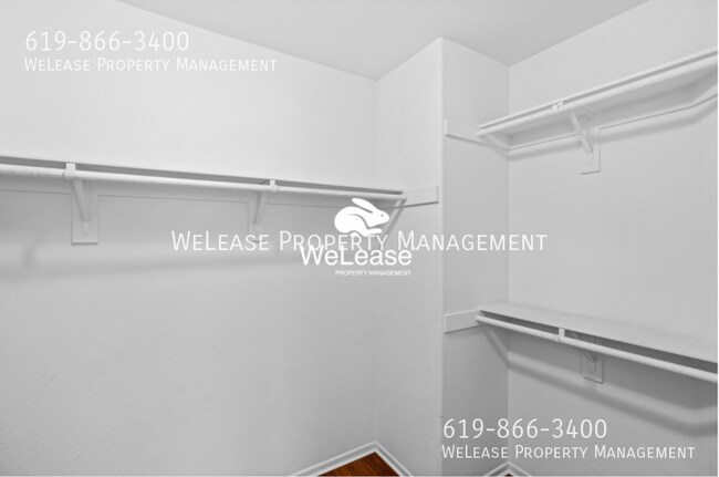 Building Photo - 3998 Carino Way