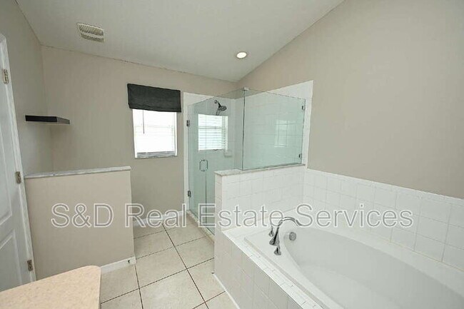 Building Photo - 7147 Cedarcrest Blvd
