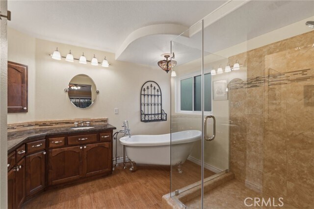 Building Photo - 14780 Butterfly Ct