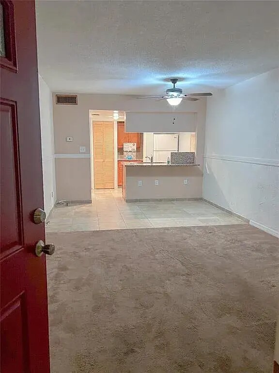 Building Photo - 8304 Bardmoor Blvd