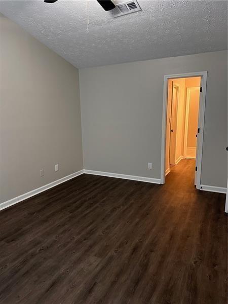Building Photo - 425 Orchard Dr
