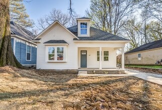 Building Photo - 1697 Foster Ave