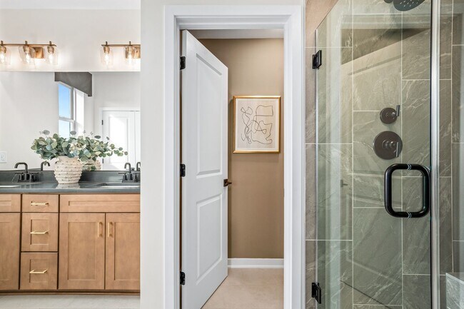 Building Photo - Brand New Home in Great Alexandria Location