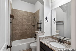 Building Photo - 219 Woods of Boerne Blvd